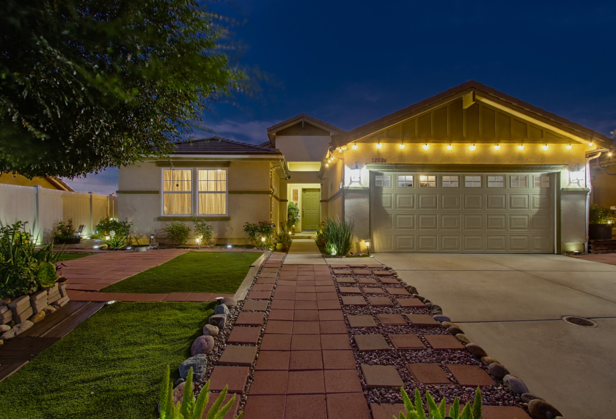 Virtual tour photo 5 of 100 for 32024 Evening Primrose Trail