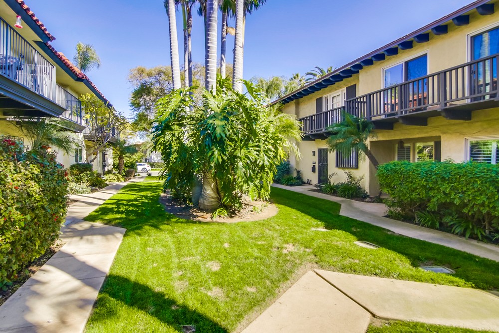 Virtual tour photo 7 of 57 for 3204 Loma Riviera Dr