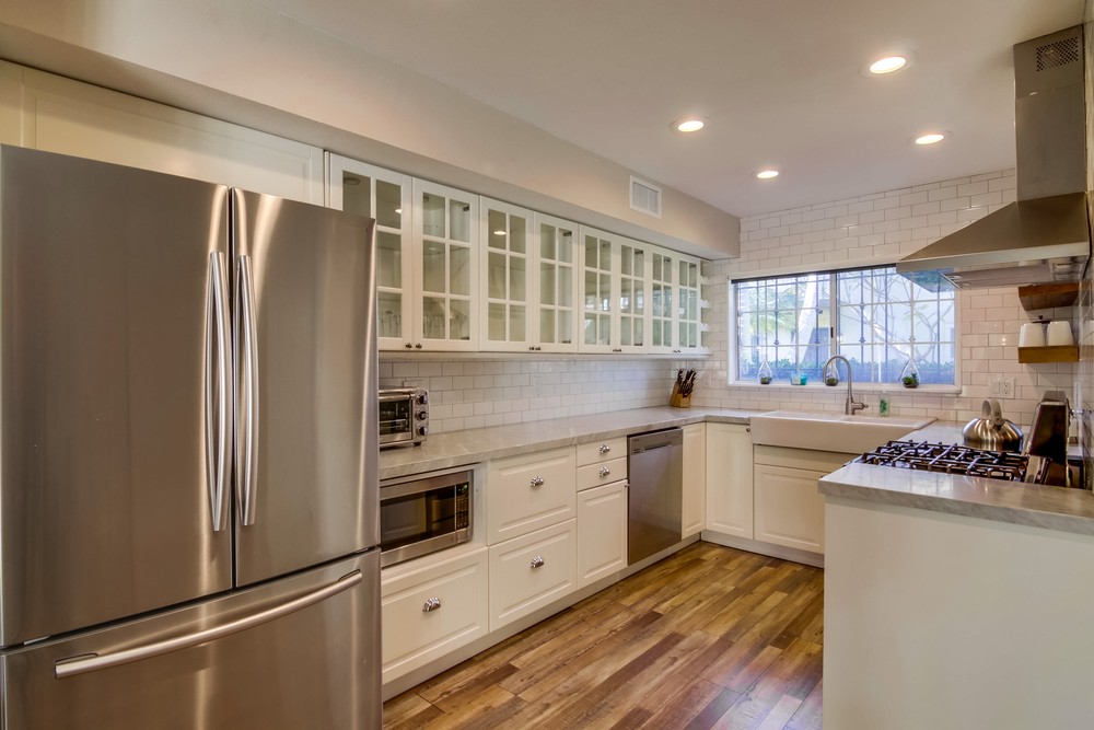 Virtual tour photo 27 of 57 for 3204 Loma Riviera Dr