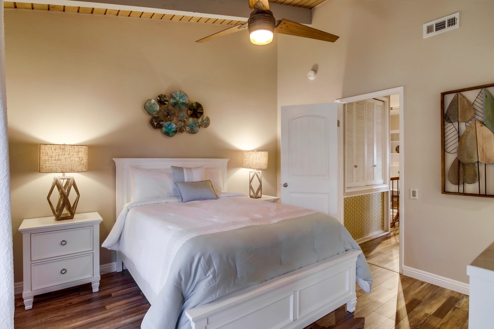 Virtual tour photo 48 of 57 for 3204 Loma Riviera Dr