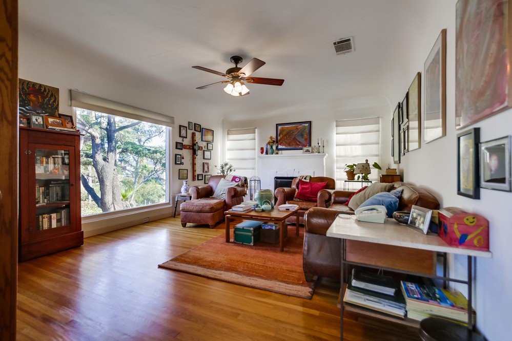 Virtual tour photo 10 of 60 for 3205 Hawthorn Street