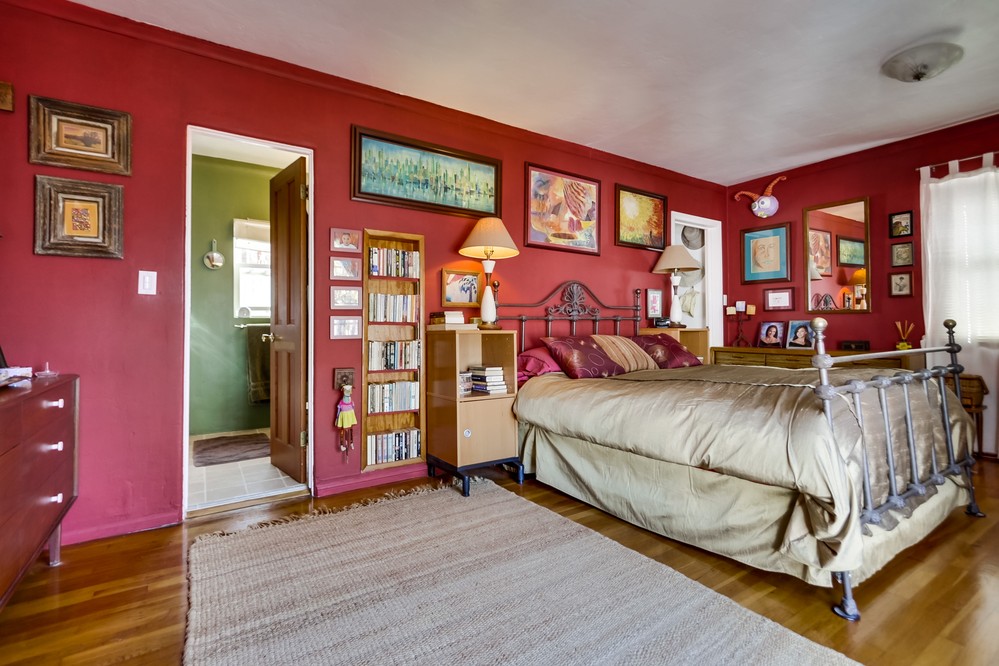 Virtual tour photo 26 of 60 for 3205 Hawthorn Street