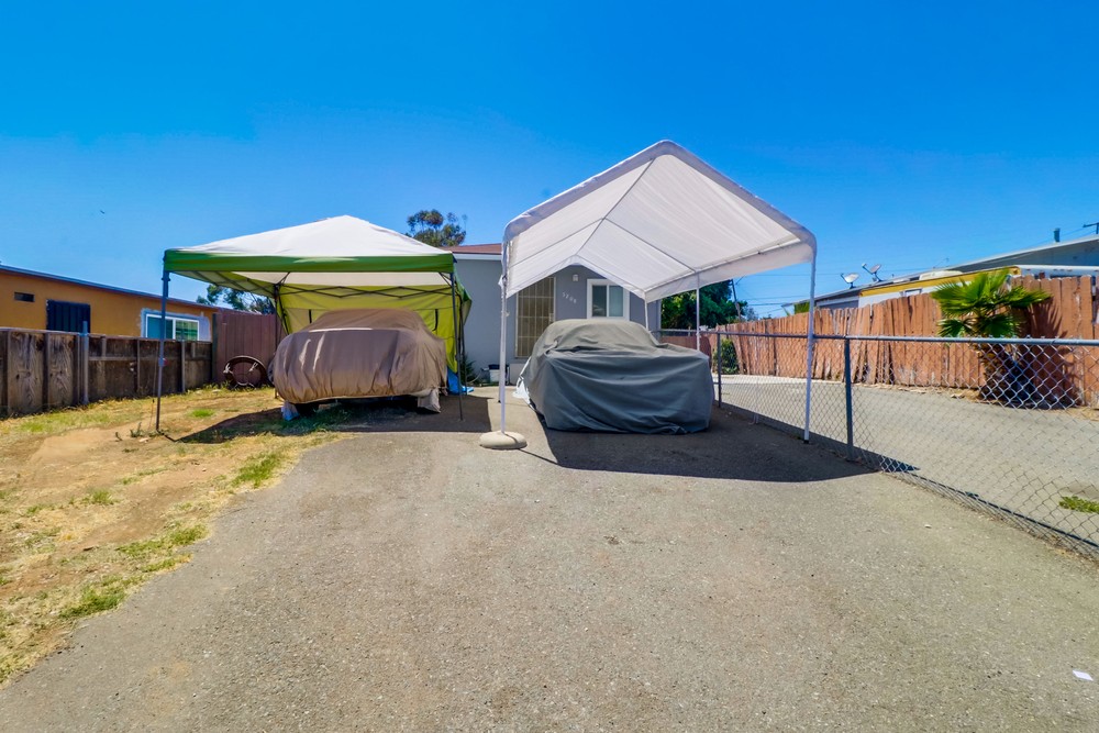 Virtual tour photo 1 of 45 for 3206-3208 van dyke ave
