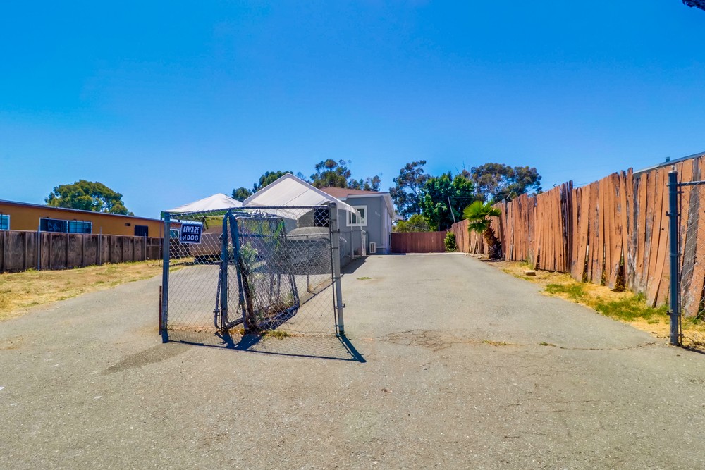 Virtual tour photo 3 of 45 for 3206-3208 van dyke ave