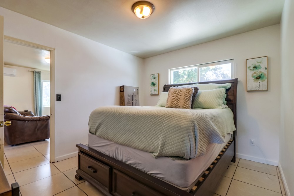 Virtual tour photo 32 of 45 for 3206-3208 van dyke ave