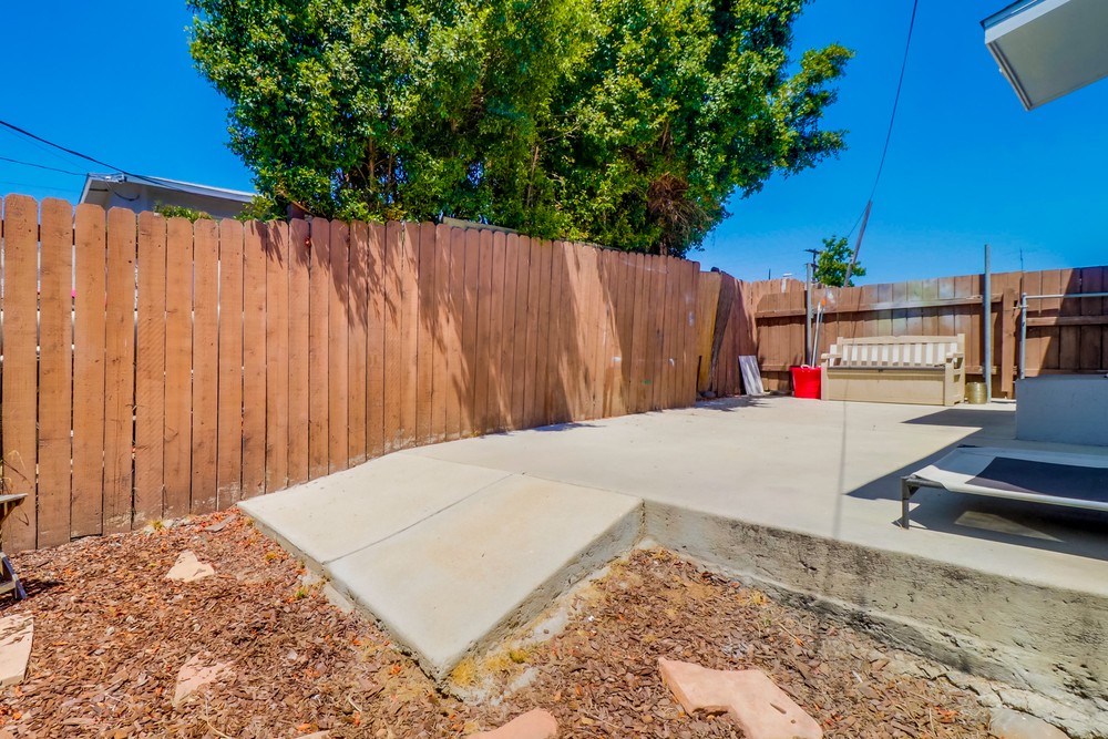 Virtual tour photo 42 of 45 for 3206-3208 van dyke ave
