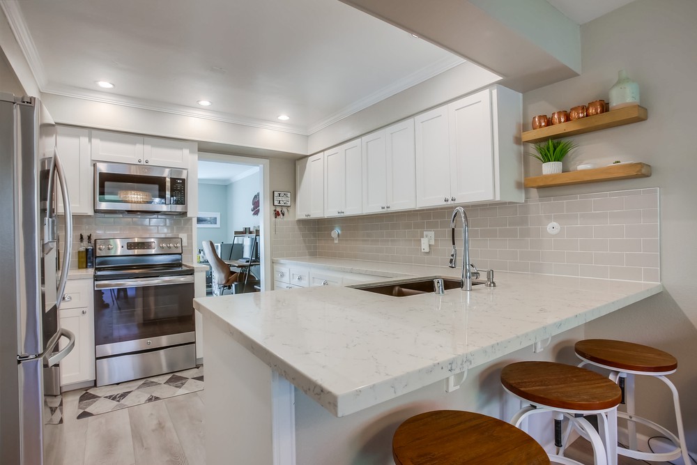 Virtual tour photo 21 of 56 for 3208 Loma Riviera Dr