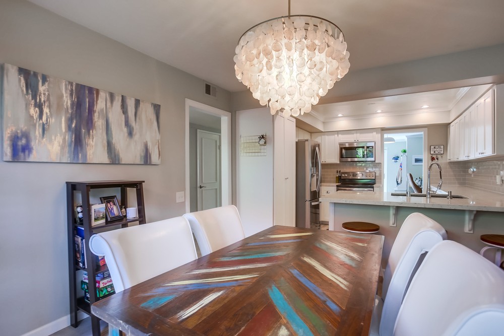 Virtual tour photo 25 of 56 for 3208 Loma Riviera Dr