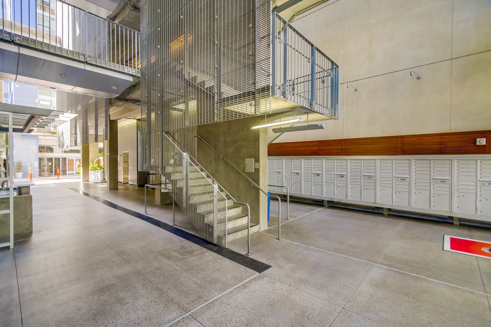 Virtual tour photo 9 of 73 for 321 10th Ave #907