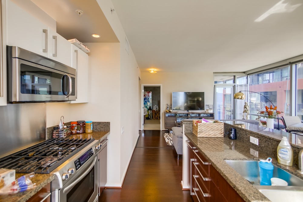 Virtual tour photo 35 of 73 for 321 10th Ave #907