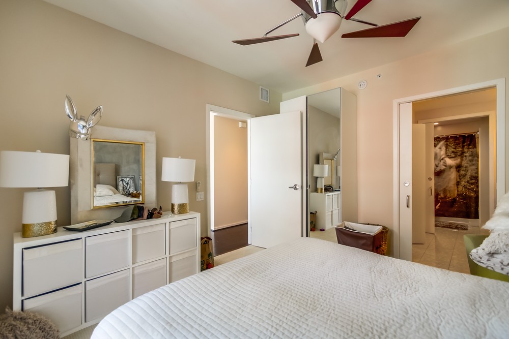 Virtual tour photo 43 of 73 for 321 10th Ave #907