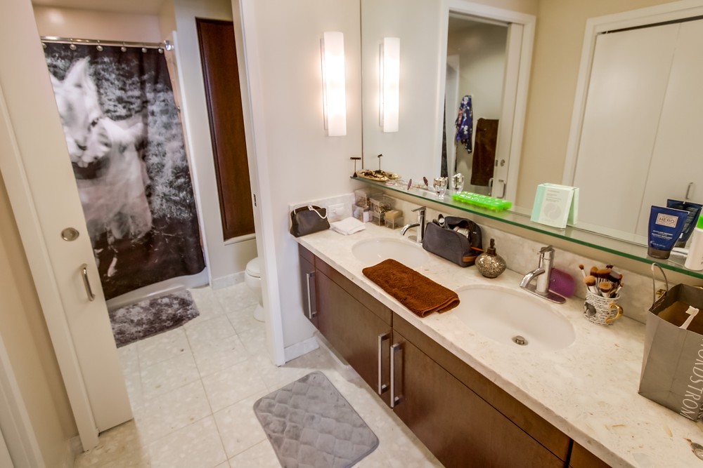 Virtual tour photo 44 of 73 for 321 10th Ave #907