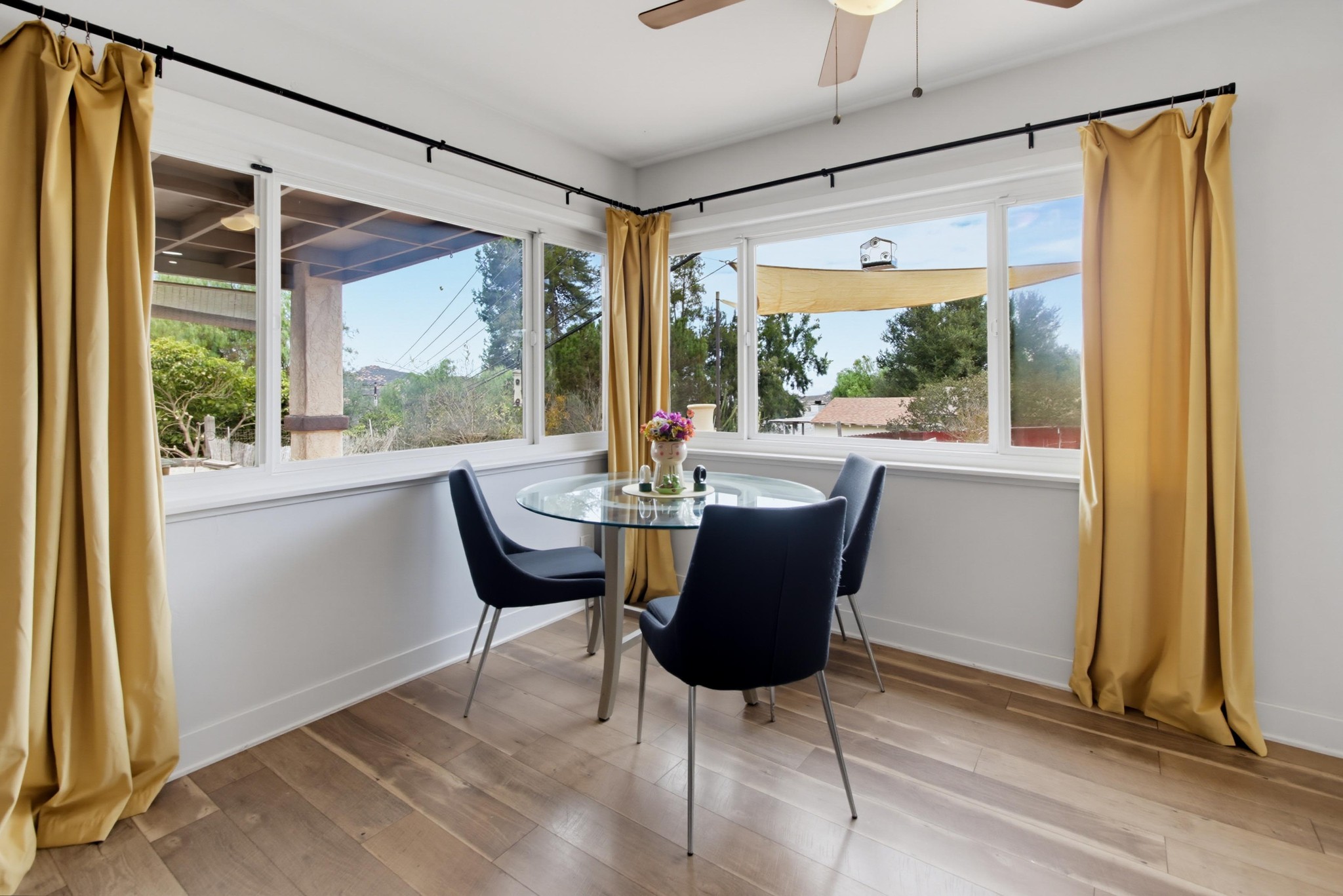 Virtual tour photo 16 of 51 for 321 North Ln