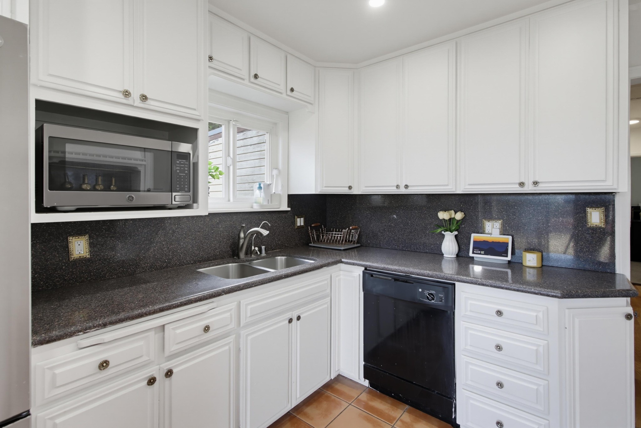 Virtual tour photo 20 of 51 for 321 North Ln