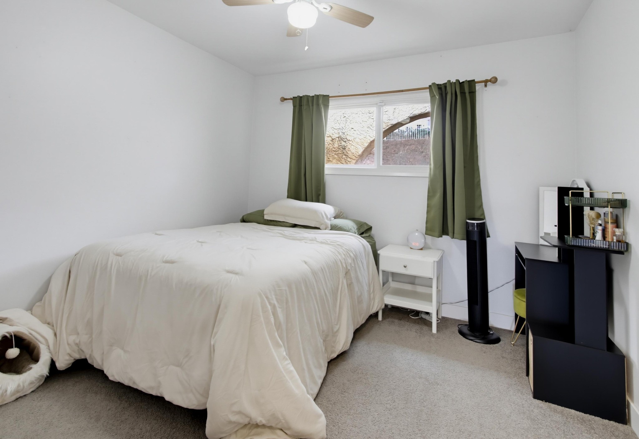 Virtual tour photo 30 of 51 for 321 North Ln
