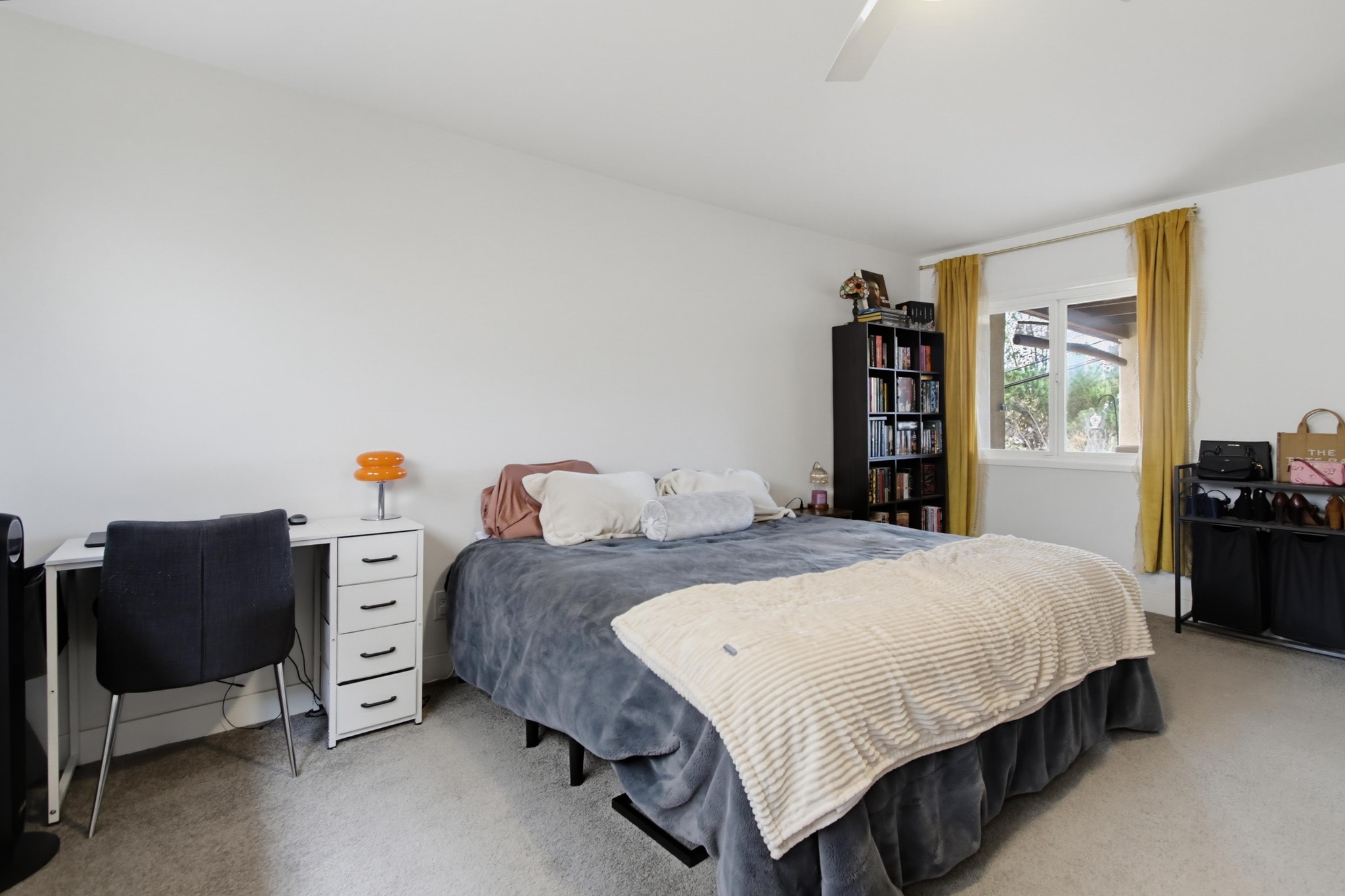 Virtual tour photo 37 of 51 for 321 North Ln