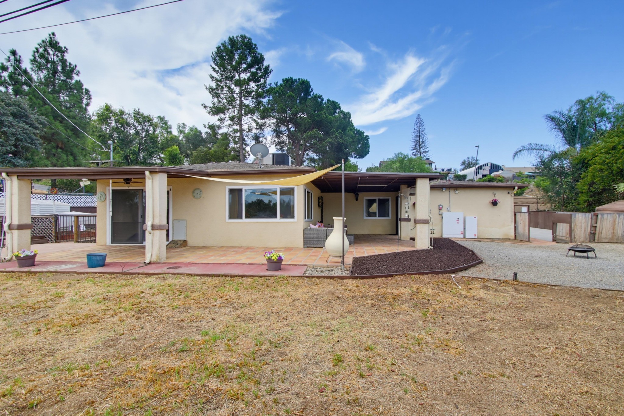 Virtual tour photo 42 of 51 for 321 North Ln