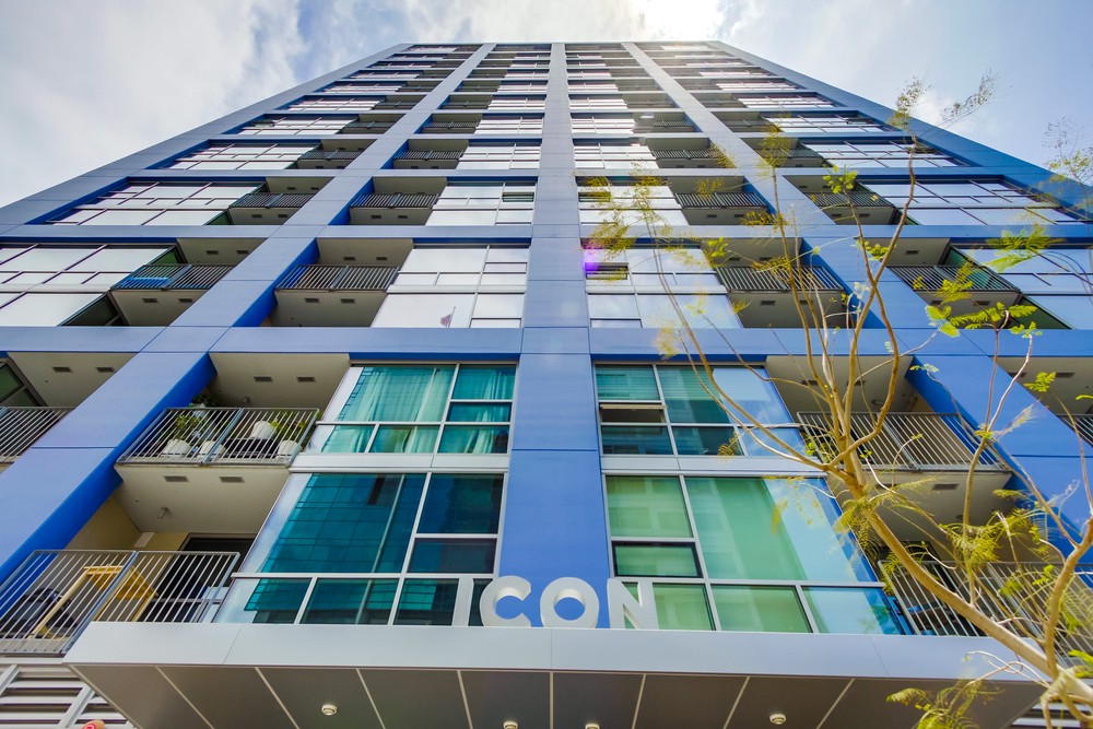Virtual tour photo 1 of 45 for 321 Tenth Ave #303