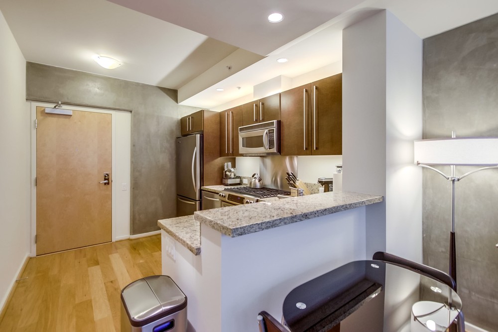 Virtual tour photo 12 of 45 for 321 Tenth Ave #303