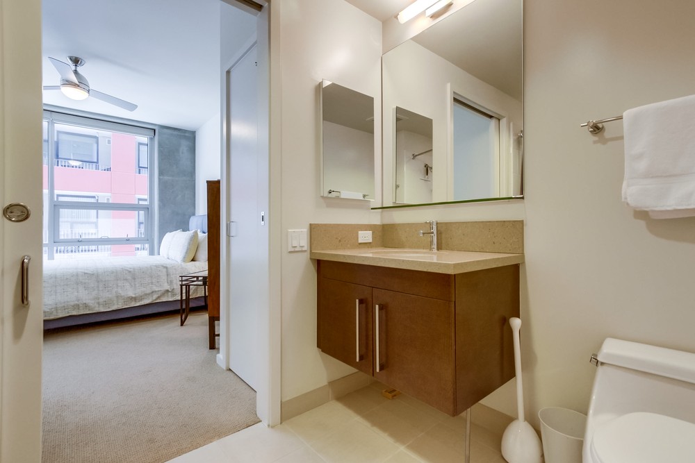 Virtual tour photo 27 of 45 for 321 Tenth Ave #303