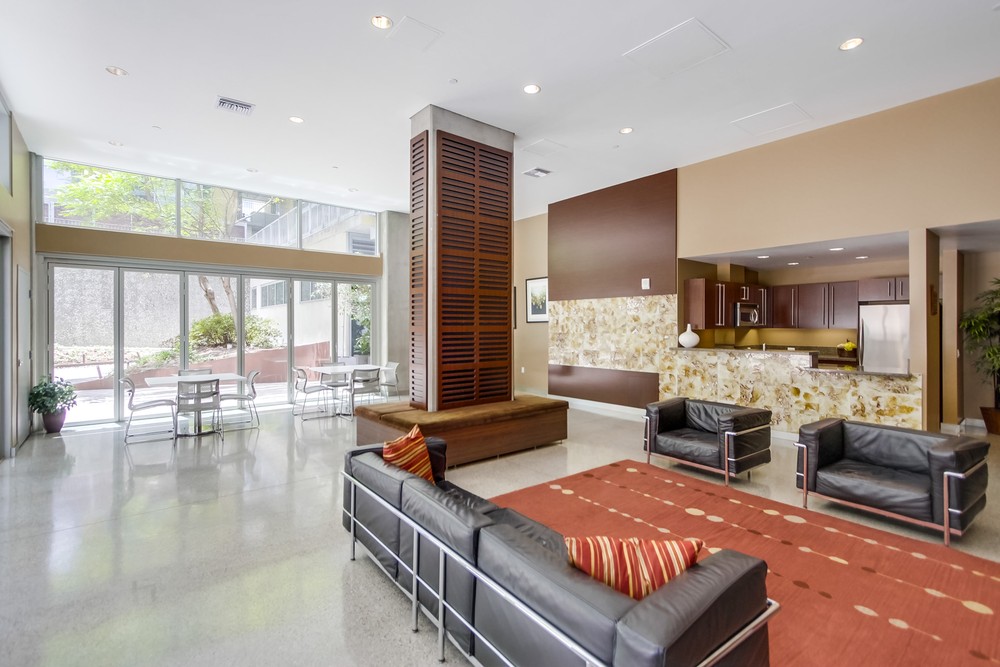 Virtual tour photo 43 of 45 for 321 Tenth Ave #303