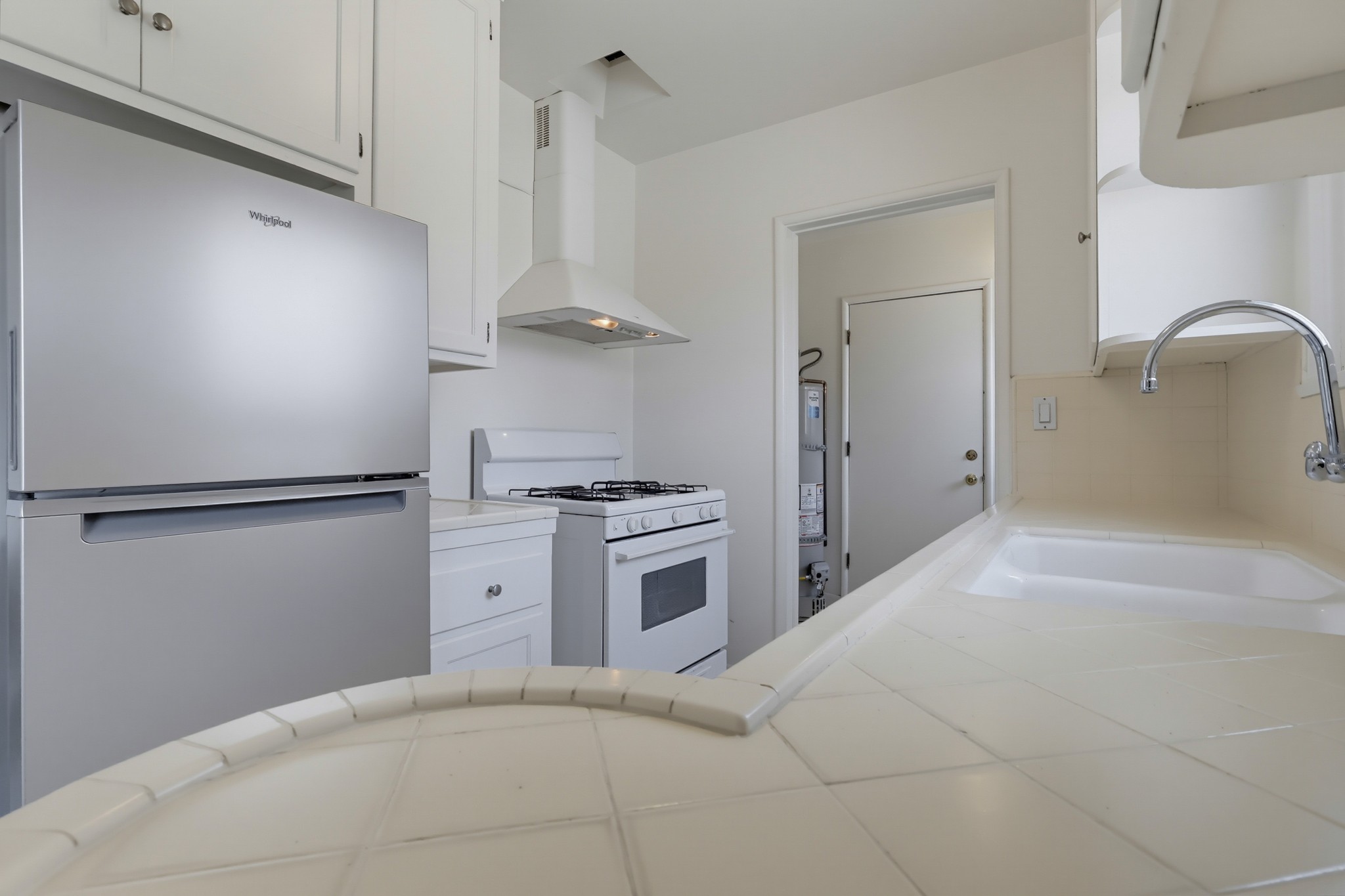 Virtual tour photo 22 of 50 for 3210 Edward Ave