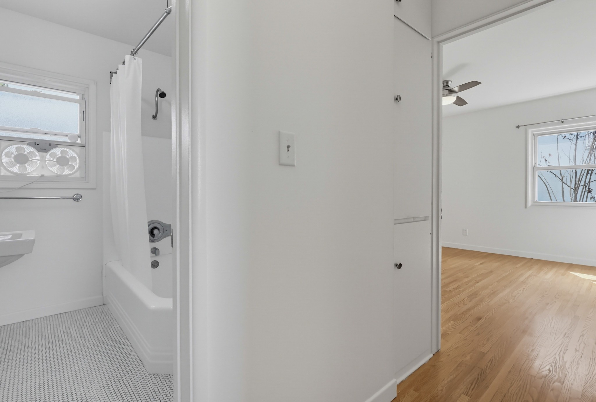 Virtual tour photo 30 of 50 for 3210 Edward Ave