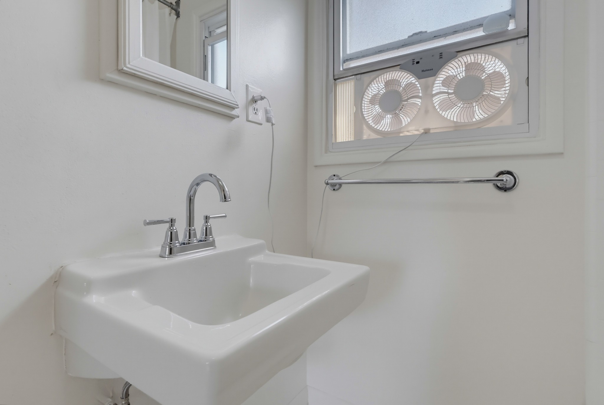 Virtual tour photo 39 of 50 for 3210 Edward Ave