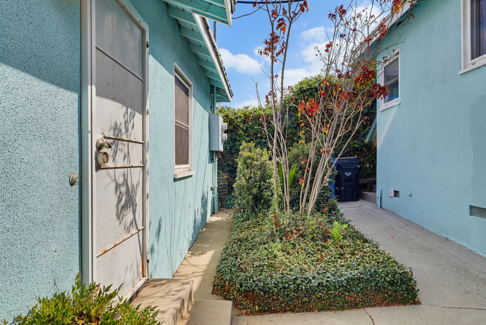Virtual tour photo 45 of 50 for 3210 Edward Ave