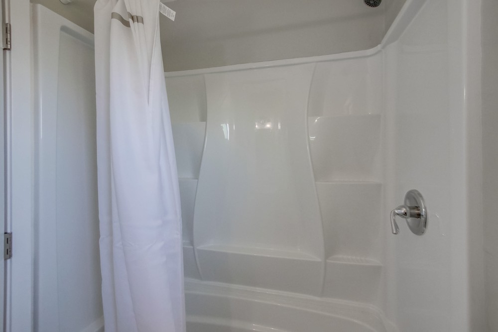Virtual tour photo 18 of 28 for 3211 Euclid Ave