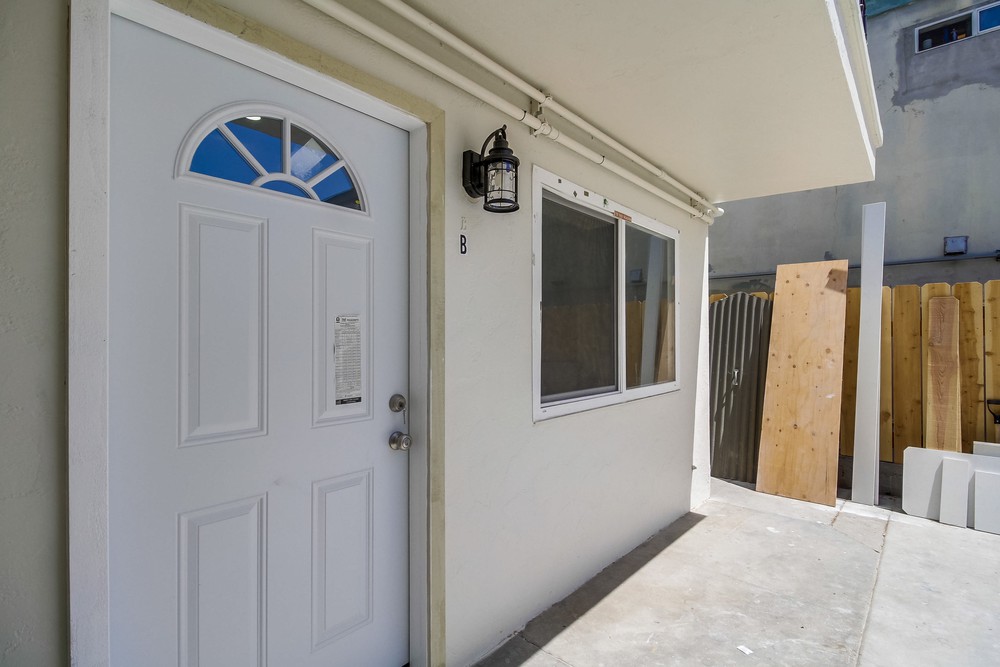 Virtual tour photo 6 of 25 for 3211 Euclid Ave