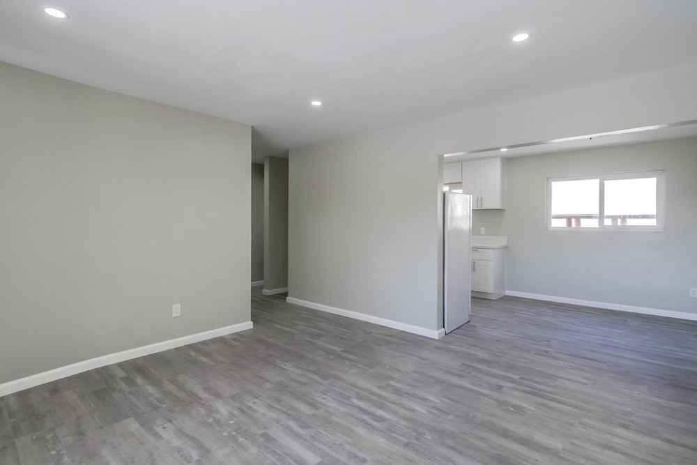 Virtual tour photo 9 of 25 for 3211 Euclid Ave