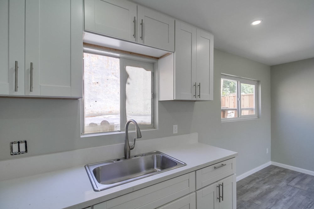 Virtual tour photo 17 of 25 for 3211 Euclid Ave