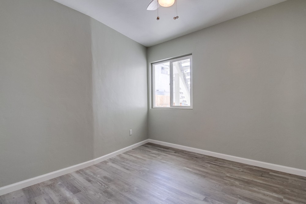 Virtual tour photo 18 of 25 for 3211 Euclid Ave