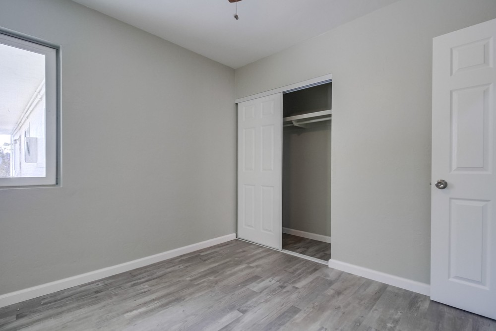 Virtual tour photo 19 of 25 for 3211 Euclid Ave