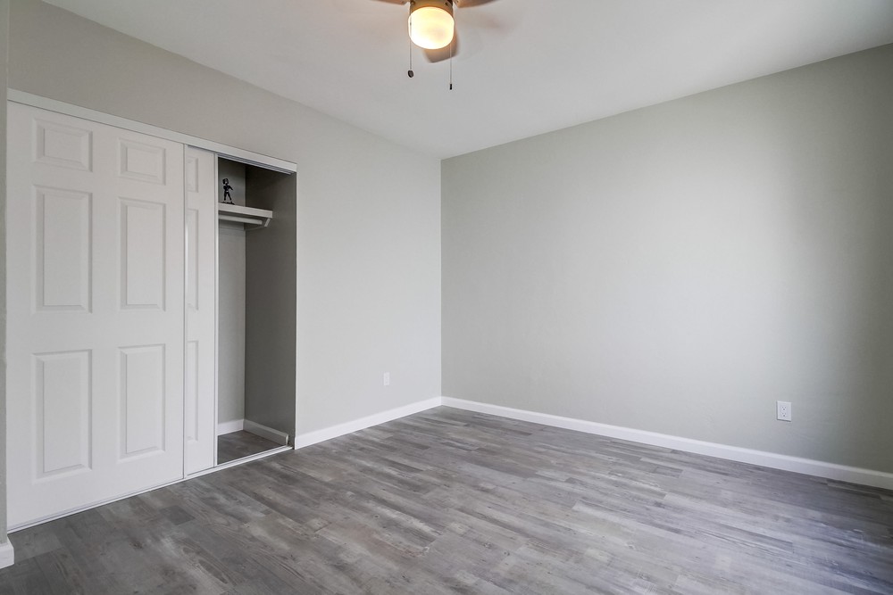Virtual tour photo 23 of 25 for 3211 Euclid Ave