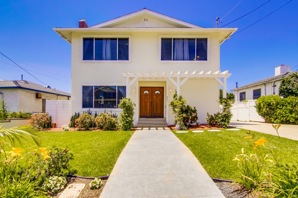 Virtual tour photo 1 of 43 for 3211 Keats St