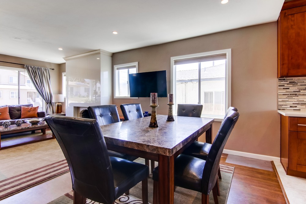 Virtual tour photo 9 of 43 for 3211 Keats St