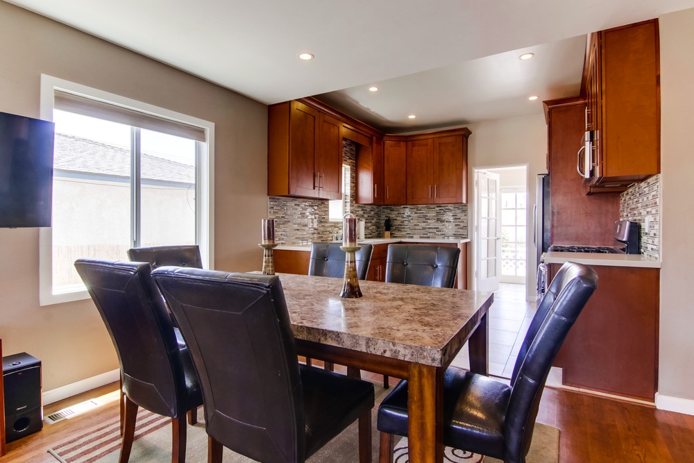 Virtual tour photo 10 of 43 for 3211 Keats St