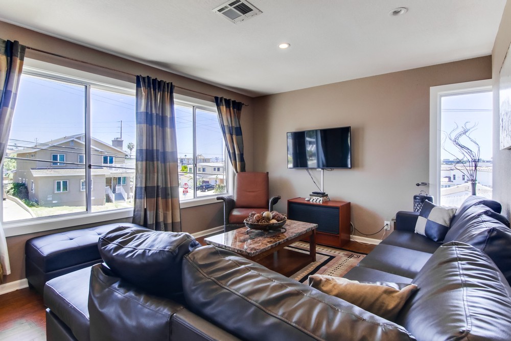 Virtual tour photo 19 of 43 for 3211 Keats St