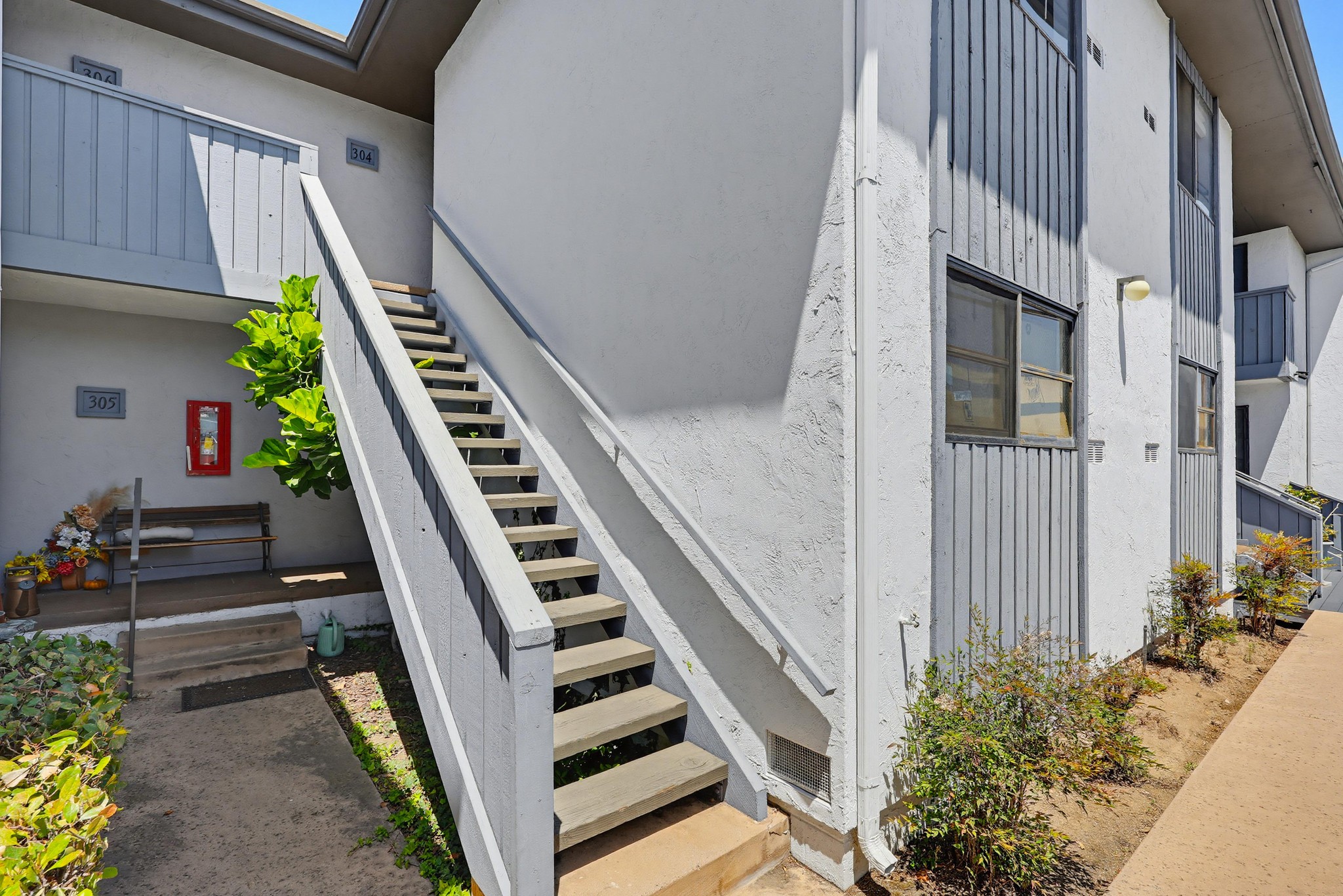 Virtual tour photo 3 of 57 for 3211 Midway Dr UNIT 304