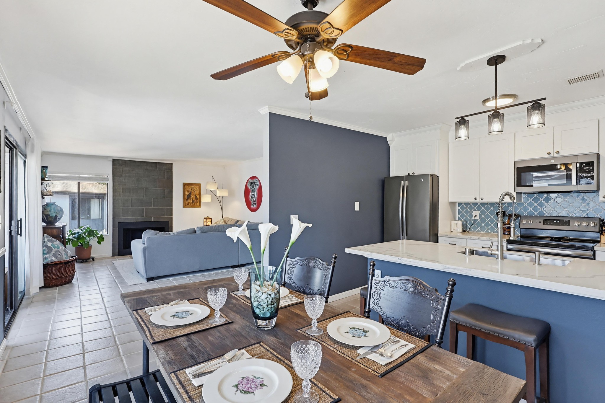 Virtual tour photo 14 of 57 for 3211 Midway Dr UNIT 304