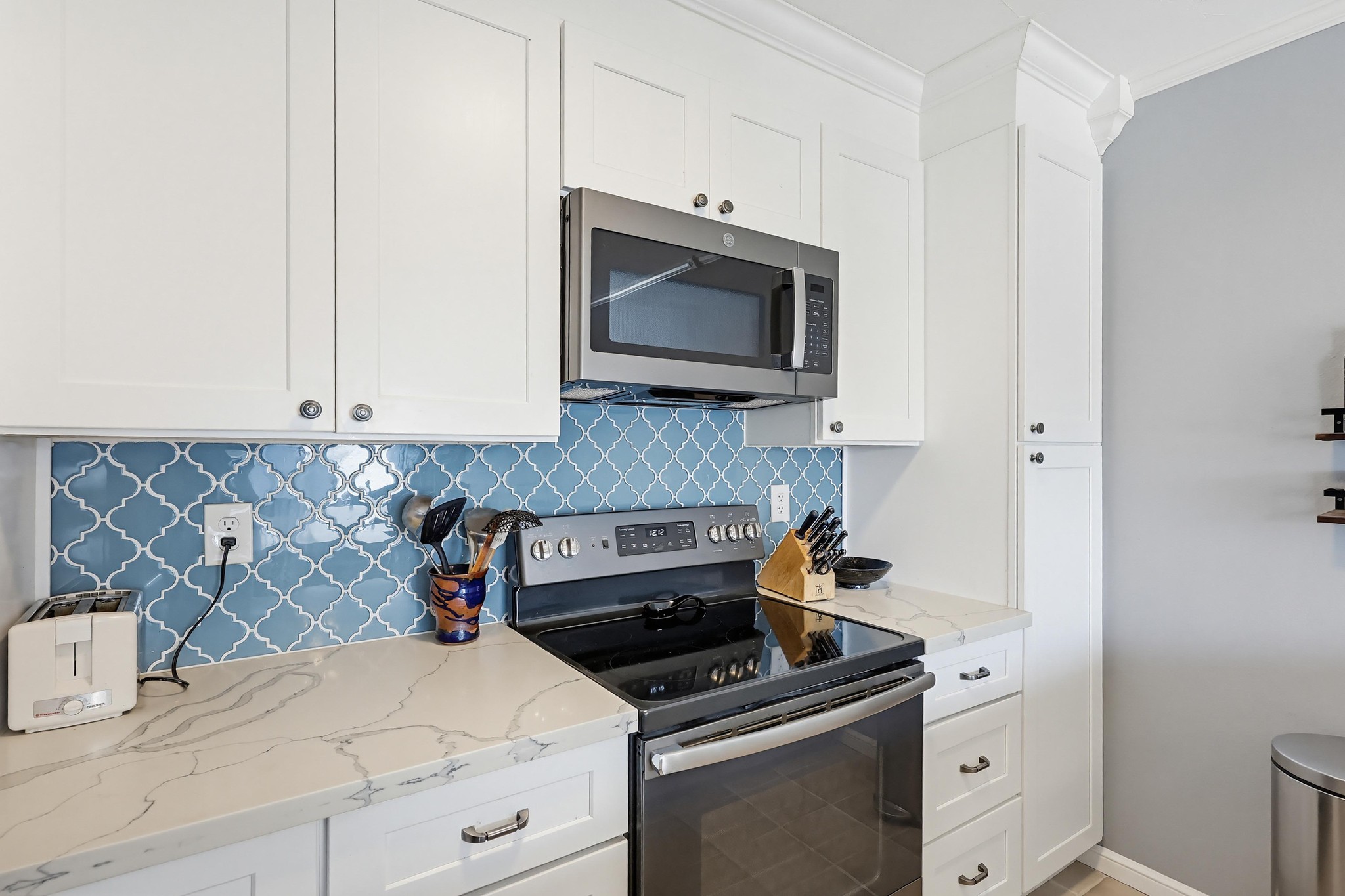 Virtual tour photo 24 of 57 for 3211 Midway Dr UNIT 304