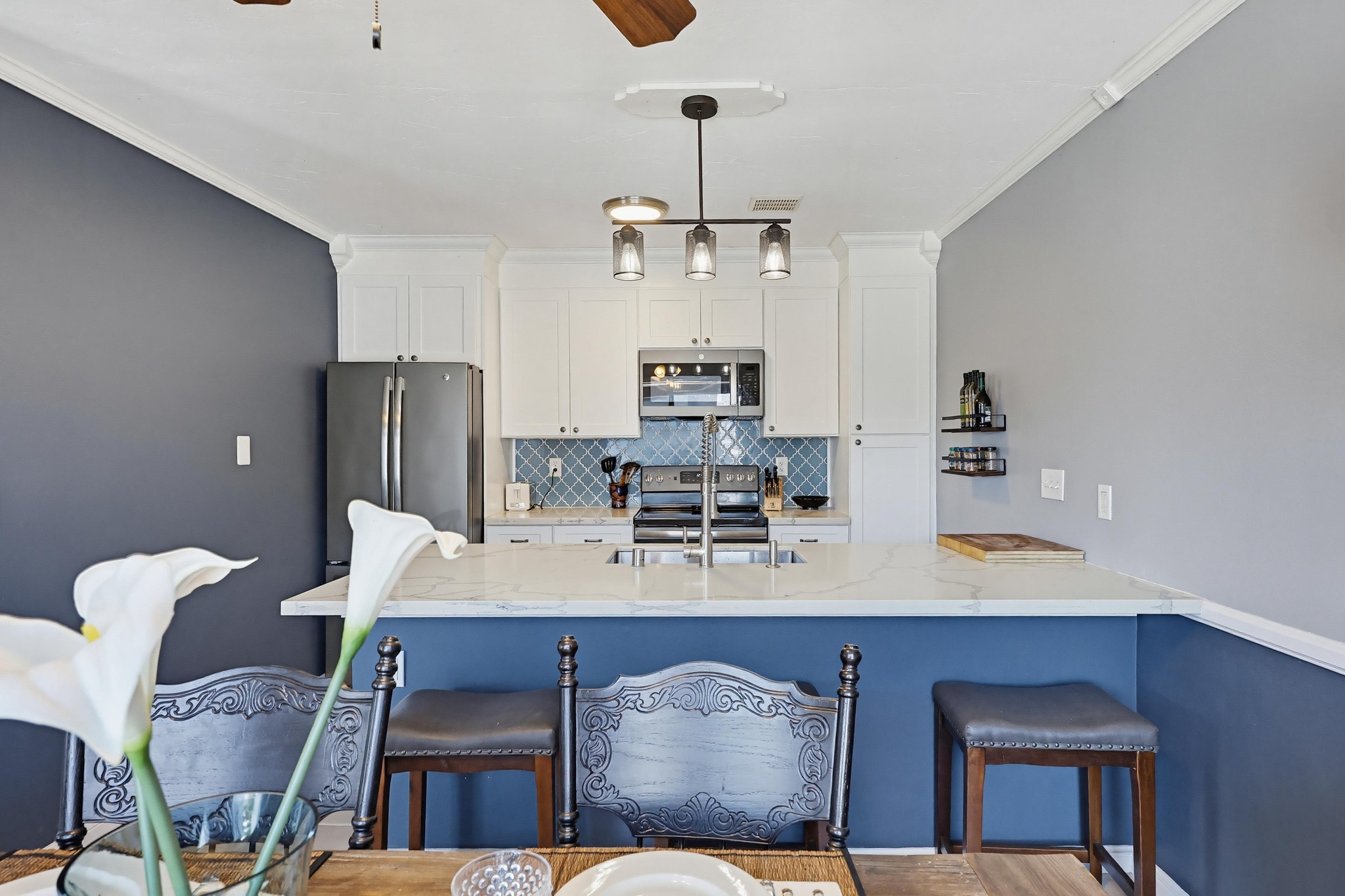 Virtual tour photo 25 of 57 for 3211 Midway Dr UNIT 304