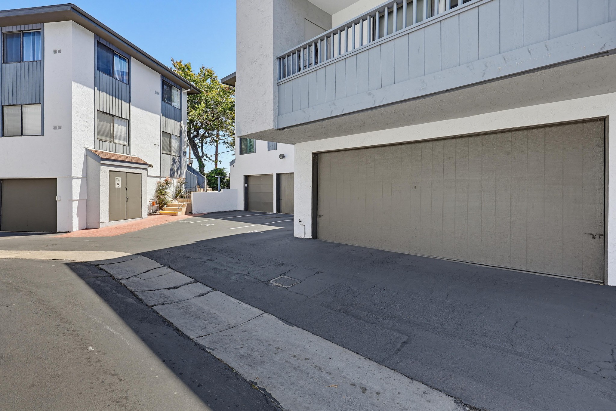 Virtual tour photo 46 of 57 for 3211 Midway Dr UNIT 304