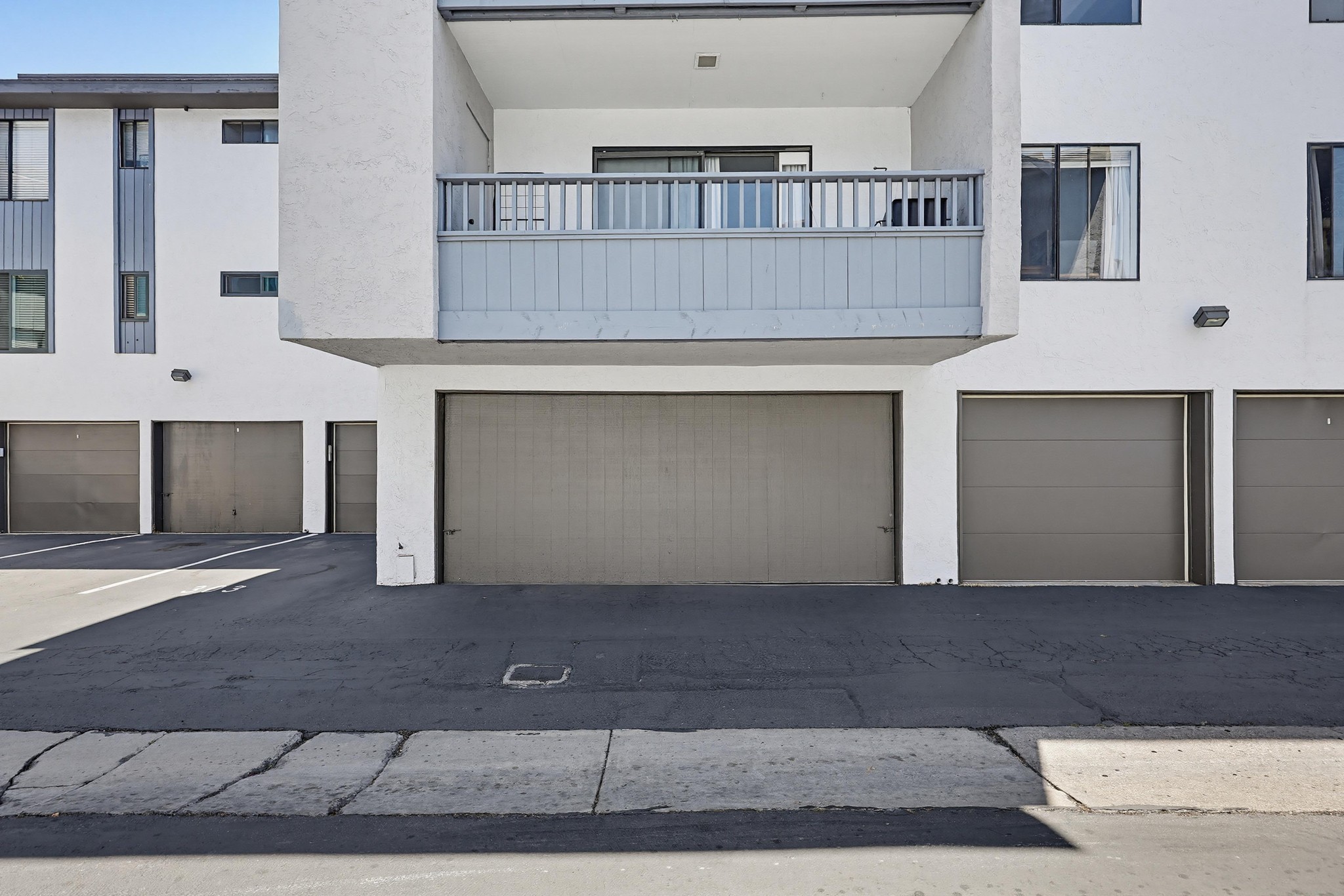 Virtual tour photo 47 of 57 for 3211 Midway Dr UNIT 304