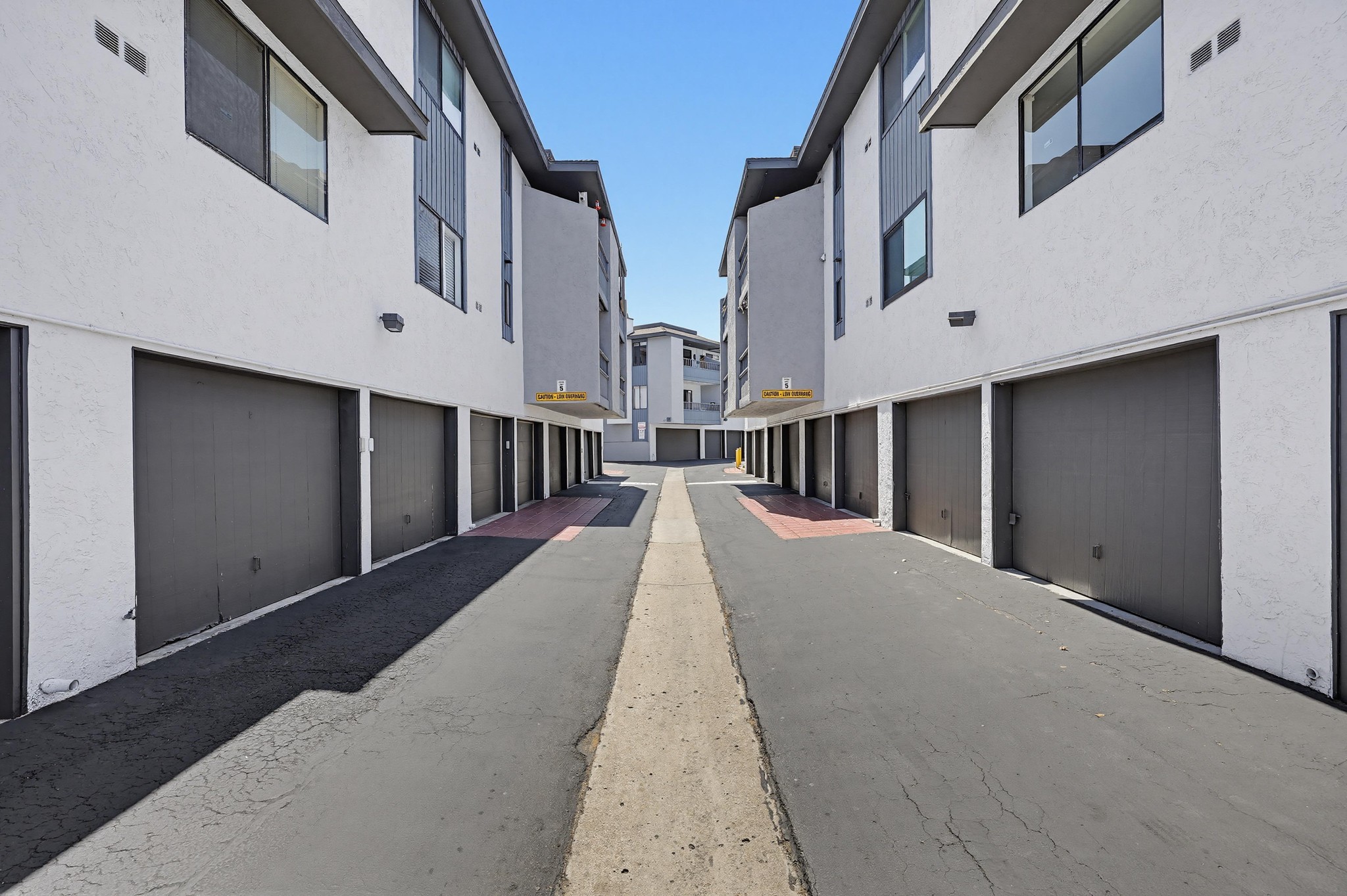 Virtual tour photo 53 of 57 for 3211 Midway Dr UNIT 304