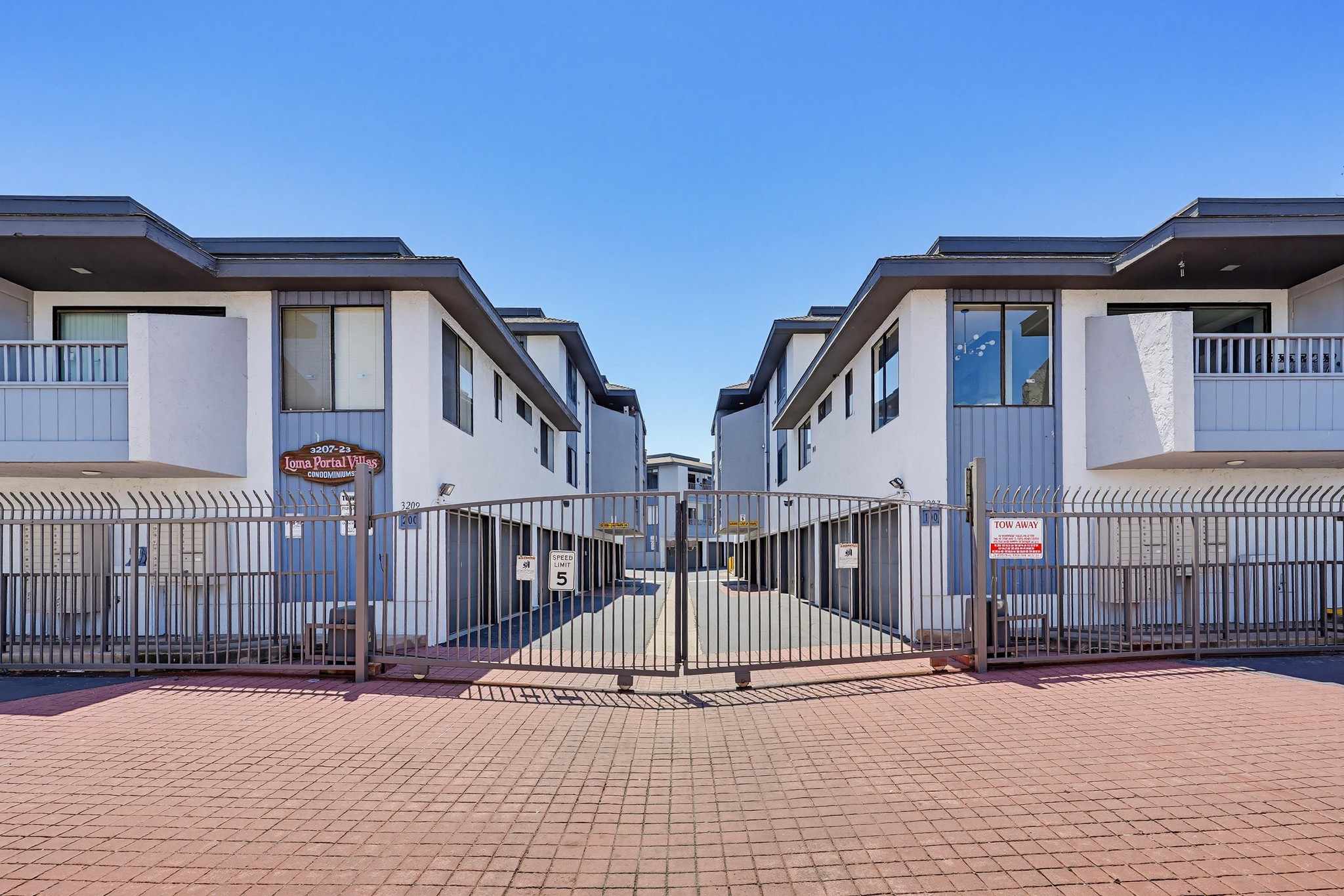 Virtual tour photo 55 of 57 for 3211 Midway Dr UNIT 304