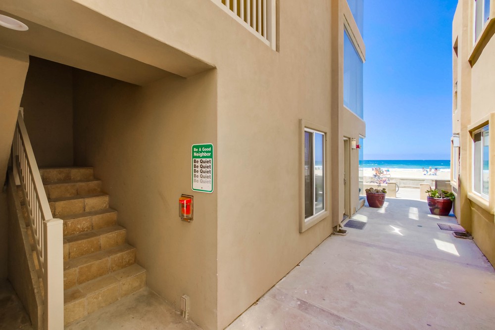 Virtual tour photo 1 of 45 for 3211 Ocean Front Walk