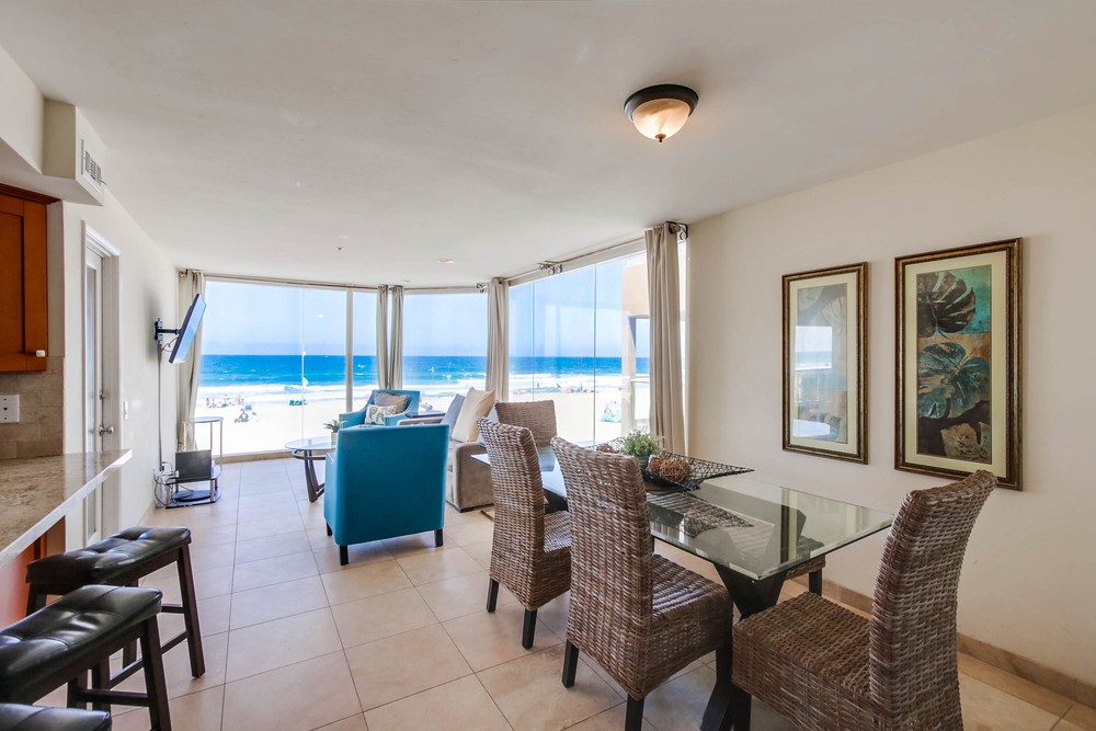 Virtual tour photo 6 of 45 for 3211 Ocean Front Walk